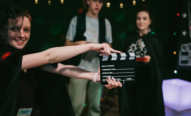 Городские огни и праздничное настроение в Воронеже