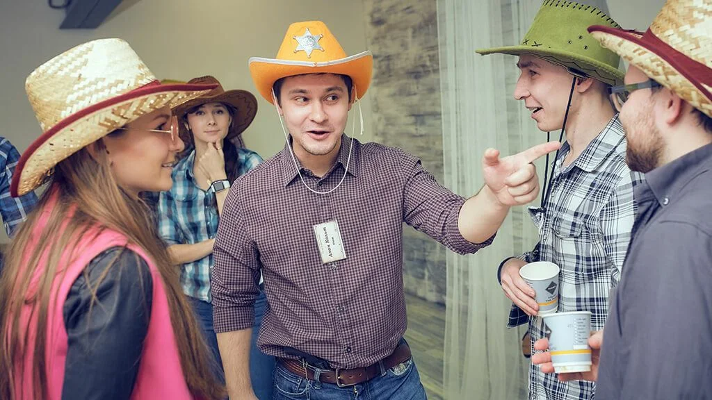 Questoria «A Secret Party»